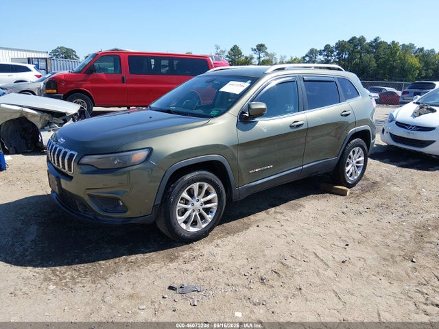 2019 Jeep Cherokee Latitude 4x4 მანქანა იყიდება აუქციონზე, vin: 1C4PJMCX8KD335076, აუქციონის ნომერი: 46073208