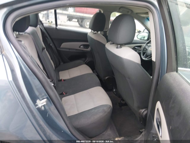 46073229 :رقم المزاد ، 1G1PC5SH1C7235646 vin ، 2012 Chevrolet Cruze Ls مزاد بيع