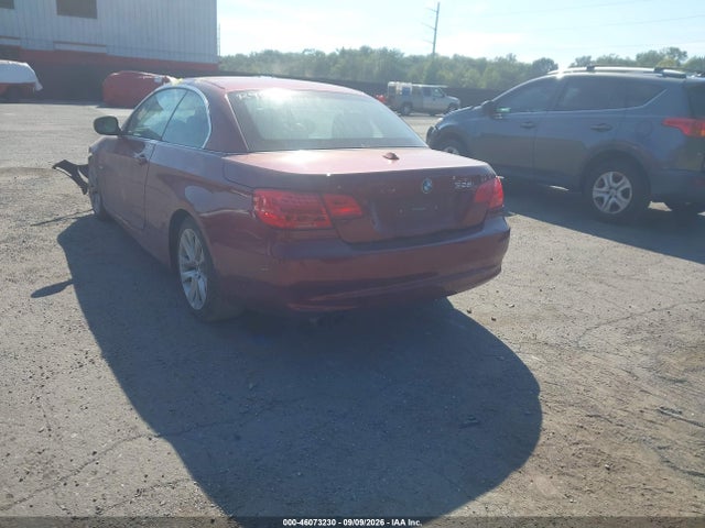 46073230 :رقم المزاد ، WBADW3C53BE537943 vin ، 2011 Bmw 328i مزاد بيع