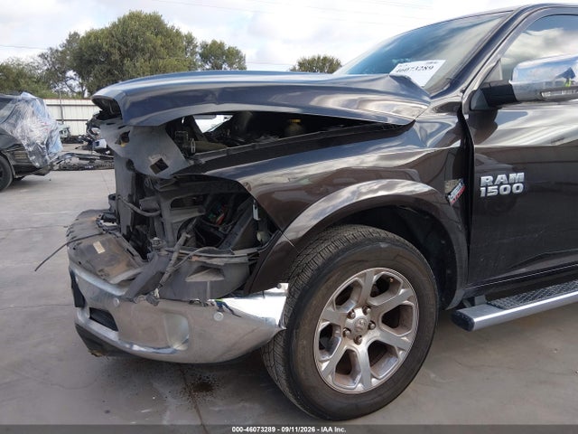 2017 Ram 1500 Laramie  4x4 5'7 Box მანქანა იყიდება აუქციონზე, vin: 1C6RR7NT3HS816085, აუქციონის ნომერი: 46073289