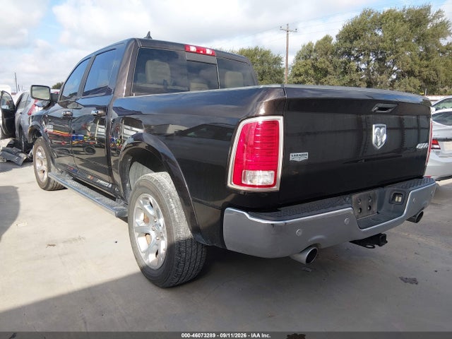 2017 Ram 1500 Laramie  4x4 5'7 Box მანქანა იყიდება აუქციონზე, vin: 1C6RR7NT3HS816085, აუქციონის ნომერი: 46073289