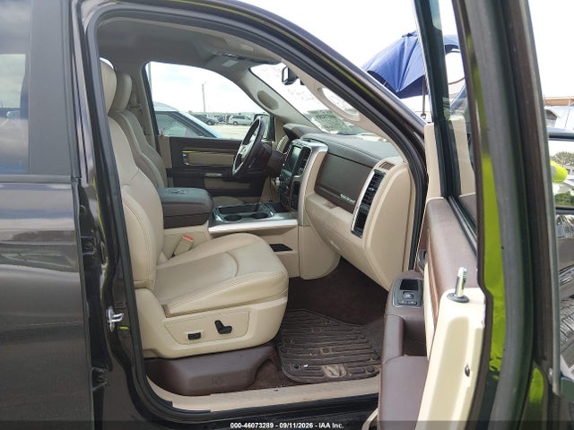 2017 Ram 1500 Laramie  4x4 5'7 Box მანქანა იყიდება აუქციონზე, vin: 1C6RR7NT3HS816085, აუქციონის ნომერი: 46073289