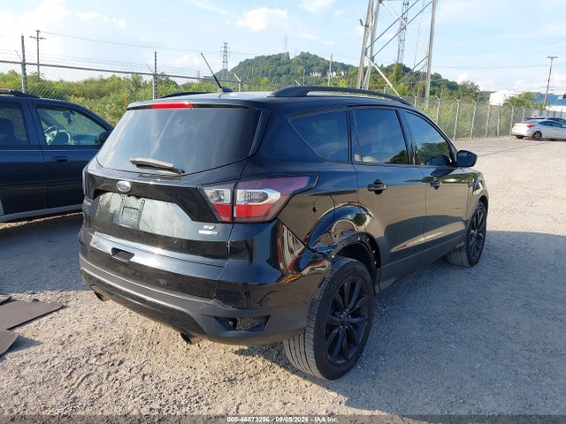 Продажа на аукционе авто 2017 Ford Escape Se, vin: 1FMCU9G91HUB72158, номер лота: 46073296