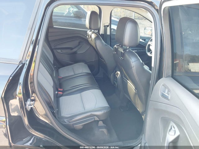Продажа на аукционе авто 2017 Ford Escape Se, vin: 1FMCU9G91HUB72158, номер лота: 46073296