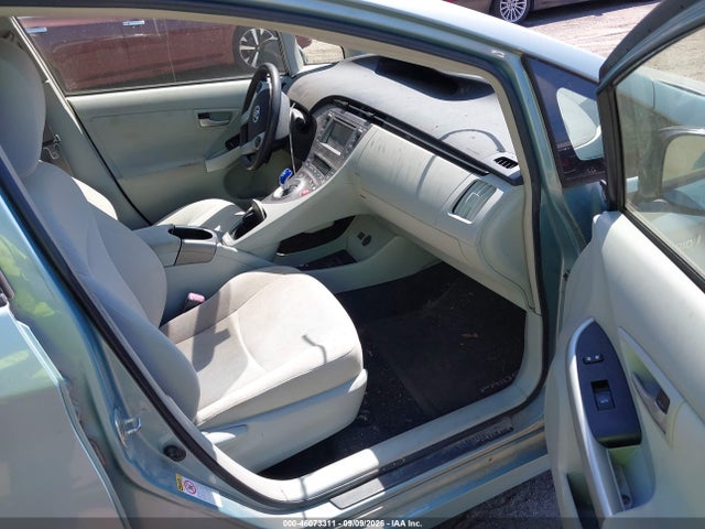 46073311 :رقم المزاد ، JTDKN3DU9D1628003 vin ، 2013 Toyota Prius Three مزاد بيع