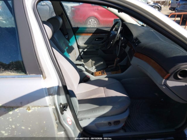 2001 Bmw 525ia მანქანა იყიდება აუქციონზე, vin: WBADS43421GD85684, აუქციონის ნომერი: 46073312