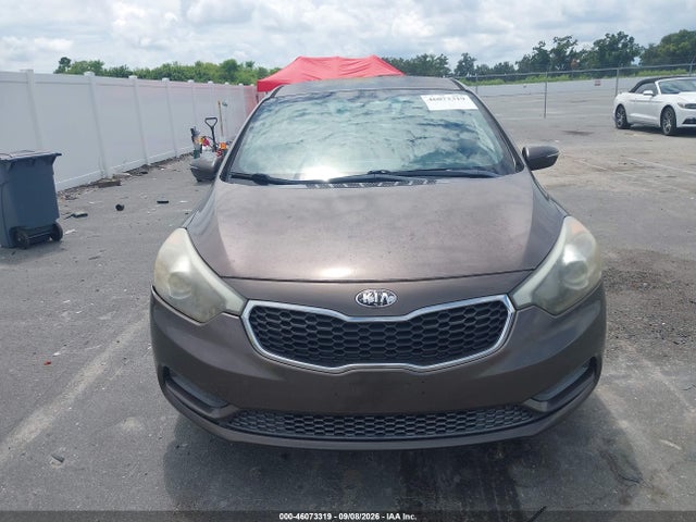 2014 Kia Forte Lx მანქანა იყიდება აუქციონზე, vin: KNAFX4A68E5218081, აუქციონის ნომერი: 46073319