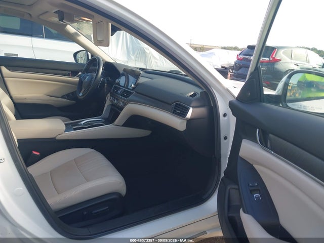 46073357 :رقم المزاد ، 1HGCV2F92MA002091 vin ، 2021 Honda Accord Touring مزاد بيع