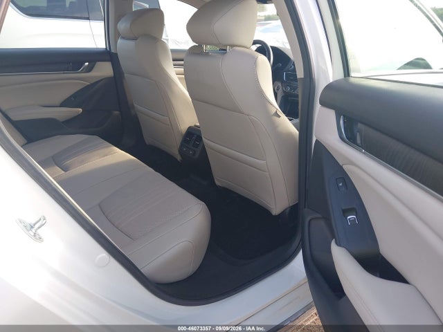 46073357 :رقم المزاد ، 1HGCV2F92MA002091 vin ، 2021 Honda Accord Touring مزاد بيع