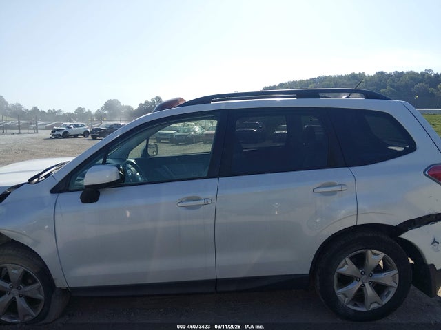 2014 Subaru Forester 2.5i Premium მანქანა იყიდება აუქციონზე, vin: JF2SJAEC1EH493793, აუქციონის ნომერი: 46073423