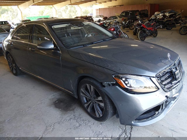 46073445 :رقم المزاد ، WDDUG8GB5KA464021 vin ، 2019 Mercedes-benz S 560 4matic مزاد بيع