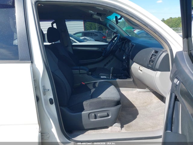 46073447 :رقم المزاد ، JTEBU14R068063438 vin ، 2006 Toyota 4runner Sr5/sport مزاد بيع