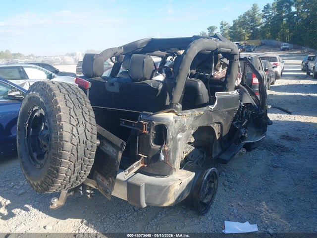 46073449 :رقم المزاد ، 1J4AA5D1XAL141556 vin ، 2010 Jeep Wrangler Sahara مزاد بيع