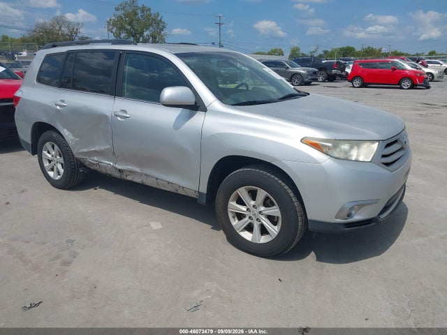 Auction sale of the 2013 Toyota Highlander Se V6, vin: 5TDZK3EH3DS101621, lot number: 46073479