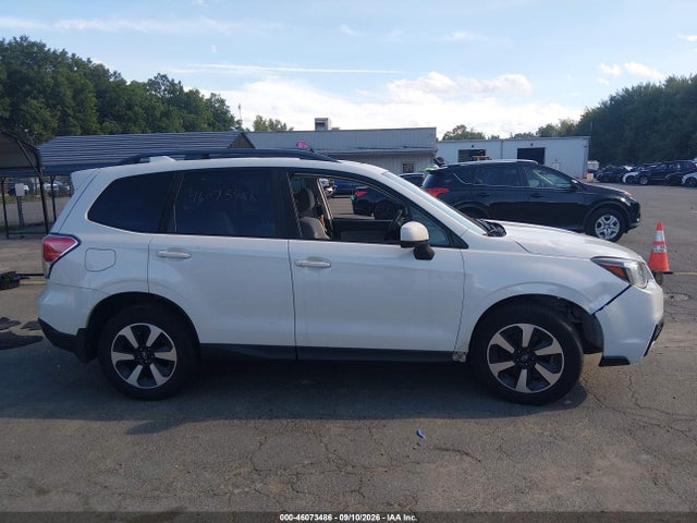 Продаж на аукціоні авто 2018 Subaru Forester 2.5i Premium, vin: JF2SJAEC6JH543436, номер лоту: 46073486