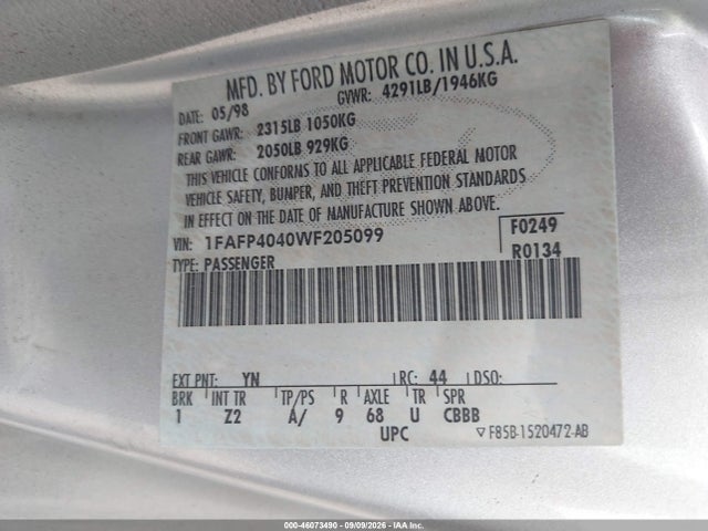46073490 :رقم المزاد ، 1FAFP4040WF205099 vin ، 1998 Ford Mustang مزاد بيع