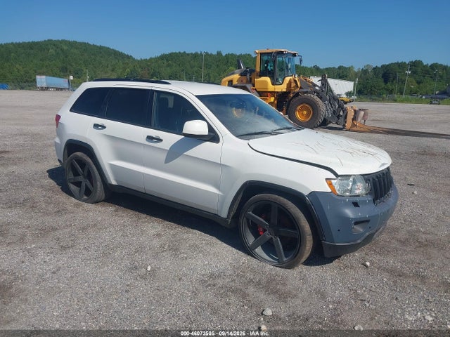 2011 Jeep Grand Cherokee Laredo მანქანა იყიდება აუქციონზე, vin: 1J4RR4GT4BC527068, აუქციონის ნომერი: 46073505