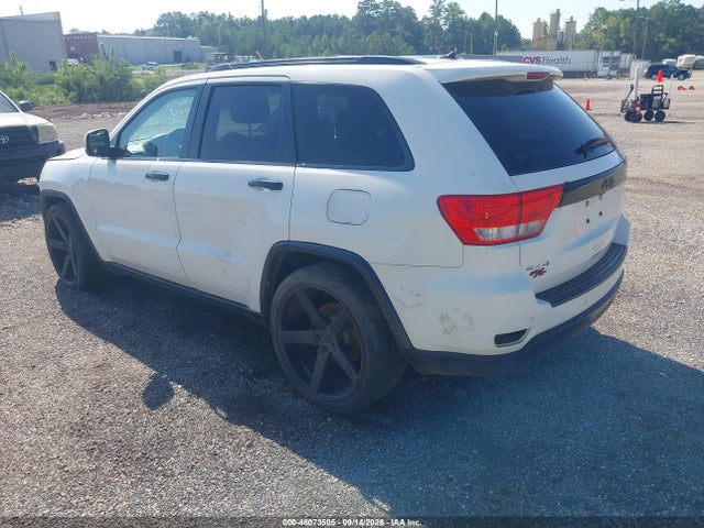 2011 Jeep Grand Cherokee Laredo მანქანა იყიდება აუქციონზე, vin: 1J4RR4GT4BC527068, აუქციონის ნომერი: 46073505