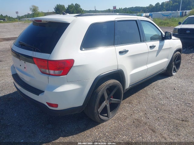 2011 Jeep Grand Cherokee Laredo მანქანა იყიდება აუქციონზე, vin: 1J4RR4GT4BC527068, აუქციონის ნომერი: 46073505