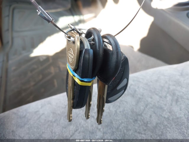 46073508 :رقم المزاد ، 3N1CB51DX1L477838 vin ، 2001 Nissan Sentra Gxe مزاد بيع