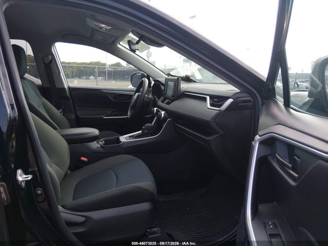 Продаж на аукціоні авто 2022 Toyota Rav4 Le, vin: 2T3F1RFV0NW261095, номер лоту: 46073525