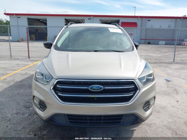 Продажа на аукционе авто 2018 Ford Escape Se, vin: 1FMCU0GD8JUD14656, номер лота: 46073541