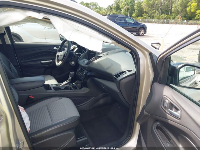 Продажа на аукционе авто 2018 Ford Escape Se, vin: 1FMCU0GD8JUD14656, номер лота: 46073541