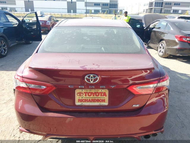 2018 Toyota Camry Se მანქანა იყიდება აუქციონზე, vin: 4T1B11HK5JU613805, აუქციონის ნომერი: 46073544