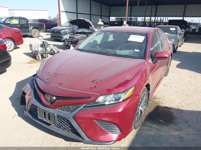 2018 Toyota Camry Se მანქანა იყიდება აუქციონზე, vin: 4T1B11HK5JU613805, აუქციონის ნომერი: 46073544
