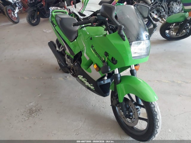 46073588 :رقم المزاد ، JKAEXMF162A086348 vin ، 2002 Kawasaki Ex250 F مزاد بيع