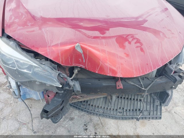 Auction sale of the 2018 Toyota Corolla Se, vin: 5YFBURHE0JP800306, lot number: 46073600