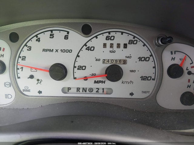 2001 Ford Explorer Sport Trac მანქანა იყიდება აუქციონზე, vin: 1FMZU67E21UB37897, აუქციონის ნომერი: 46073638