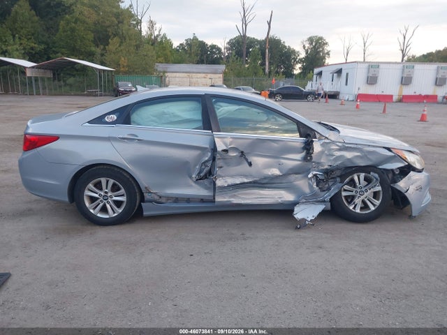 2011 Hyundai Sonata Gls მანქანა იყიდება აუქციონზე, vin: 5NPEB4ACXBH099125, აუქციონის ნომერი: 46073841