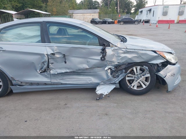 2011 Hyundai Sonata Gls მანქანა იყიდება აუქციონზე, vin: 5NPEB4ACXBH099125, აუქციონის ნომერი: 46073841