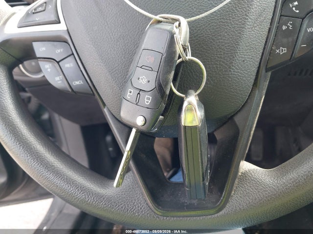 46073852 :رقم المزاد ، 3FA6P0H79FR277638 vin ، 2015 Ford Fusion Se مزاد بيع