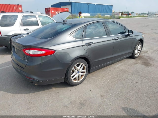 46073852 :رقم المزاد ، 3FA6P0H79FR277638 vin ، 2015 Ford Fusion Se مزاد بيع