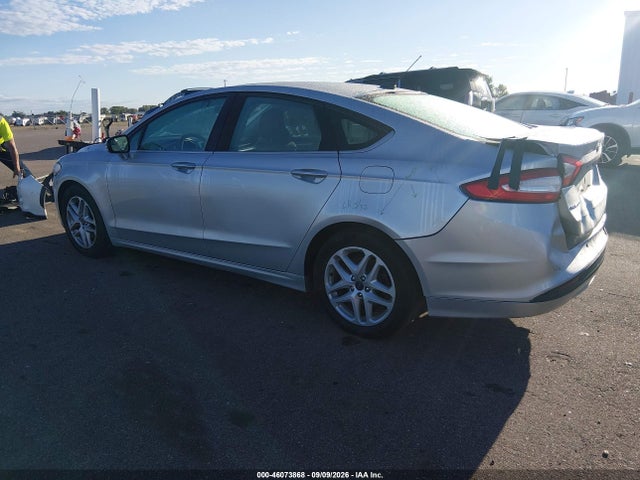 46073868 :رقم المزاد ، 3FA6P0H76GR138732 vin ، 2016 Ford Fusion Se مزاد بيع
