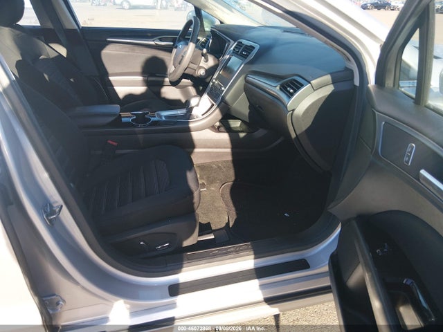 46073868 :رقم المزاد ، 3FA6P0H76GR138732 vin ، 2016 Ford Fusion Se مزاد بيع