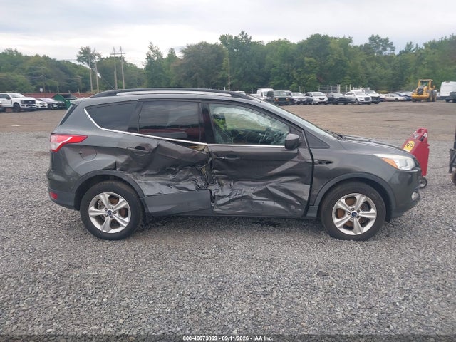 Продажа на аукционе авто 2016 Ford Escape Se, vin: 1FMCU9GX2GUC49648, номер лота: 46073869