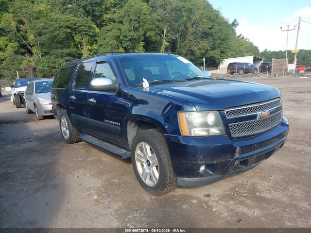 2007 Chevrolet Suburban 1500 Ltz მანქანა იყიდება აუქციონზე, vin: 3GNFK16387G219975, აუქციონის ნომერი: 46073874