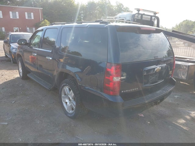 2007 Chevrolet Suburban 1500 Ltz მანქანა იყიდება აუქციონზე, vin: 3GNFK16387G219975, აუქციონის ნომერი: 46073874