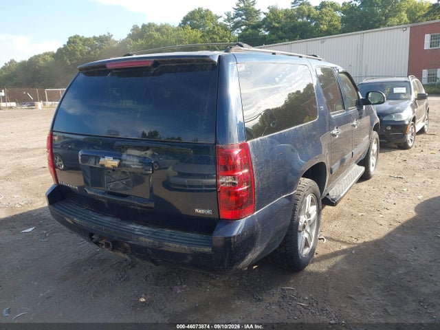 2007 Chevrolet Suburban 1500 Ltz მანქანა იყიდება აუქციონზე, vin: 3GNFK16387G219975, აუქციონის ნომერი: 46073874