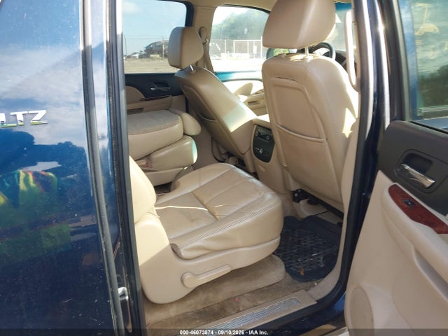2007 Chevrolet Suburban 1500 Ltz მანქანა იყიდება აუქციონზე, vin: 3GNFK16387G219975, აუქციონის ნომერი: 46073874