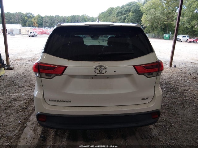 Toyota Highlander Xle 2017 5TDKZRFH5HS508893 Image 16