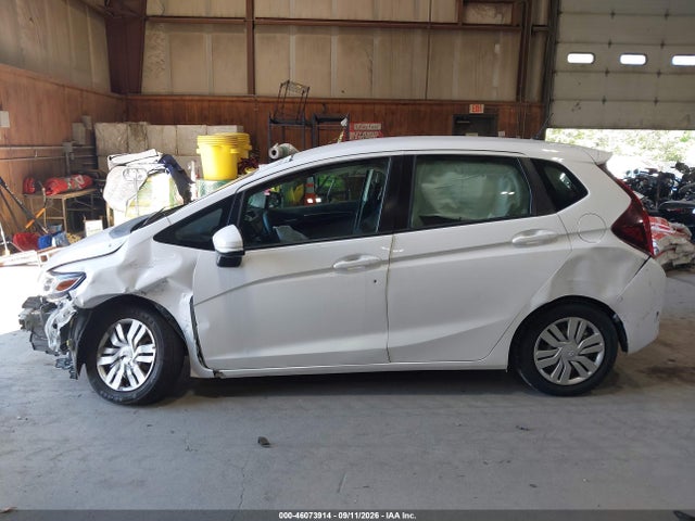 Aukcja sprzedaży 2015 Honda Fit Lx, vin: 3HGGK5H56FM725003, numer aukcji: 46073914