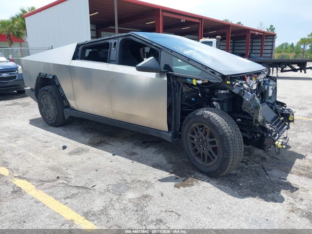 2024 Tesla Cybertruck All-wheel Drive მანქანა იყიდება აუქციონზე, vin: 7G2CEHED1RA051427, აუქციონის ნომერი: 46073942