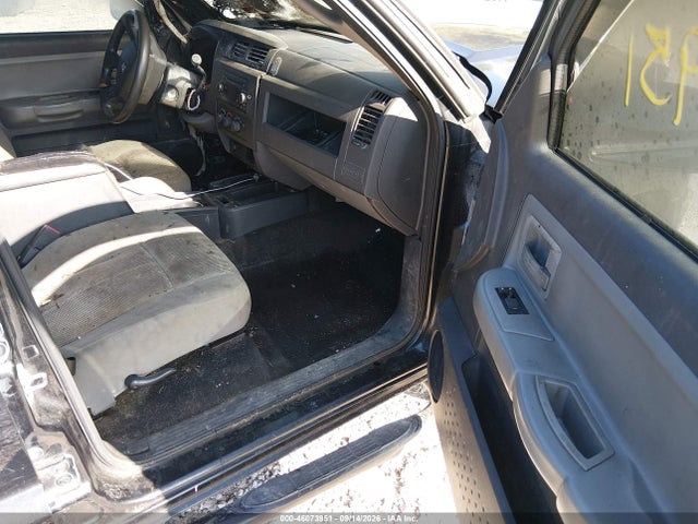 46073951 :رقم المزاد ، 1D7RW3GK8BS606450 vin ، 2011 Ram Dakota Bighorn/lonestar مزاد بيع