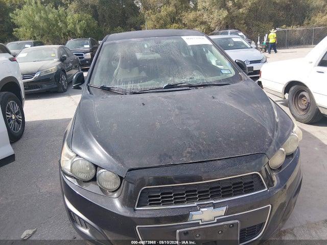 46073968 :رقم المزاد ، 1G1JC5SH0E4104539 vin ، 2014 Chevrolet Sonic Lt Auto مزاد بيع