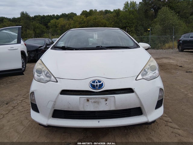 Продаж на аукціоні авто 2014 Toyota Prius C Two, vin: JTDKDTB3XE1569512, номер лоту: 46073973