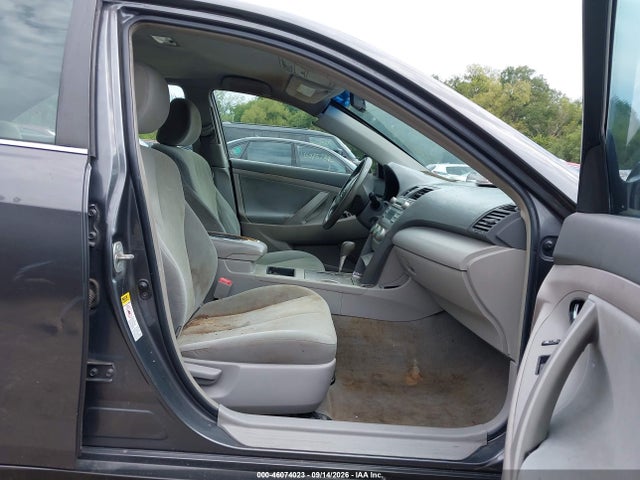 46074023 :رقم المزاد ، 4T4BE46K28R043528 vin ، 2008 Toyota Camry Le مزاد بيع